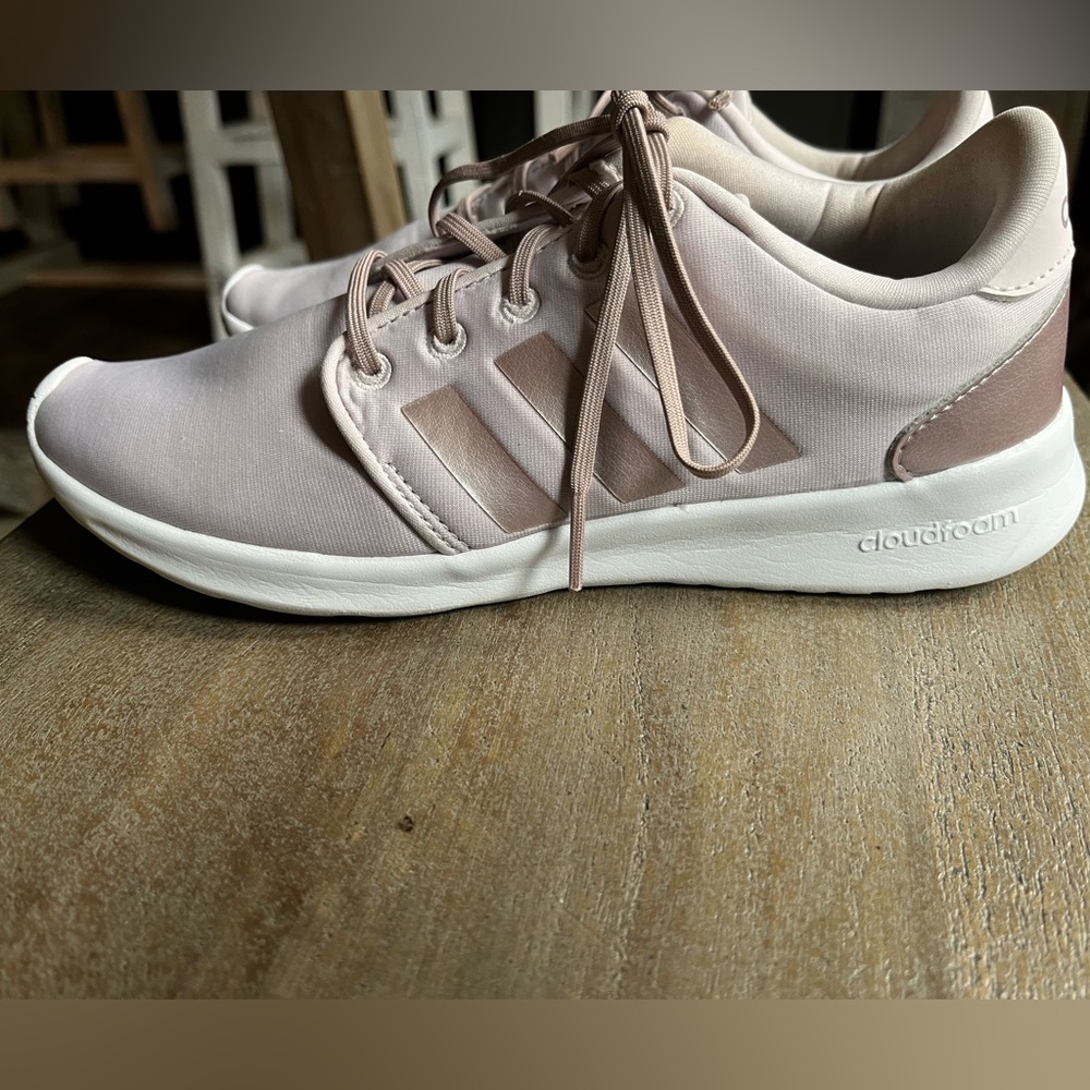 Adidas cloud sneakers